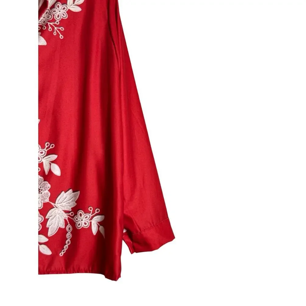 Women's Screen Printed Floral Print Button Front Shirt Size XL Red Cream NWT
